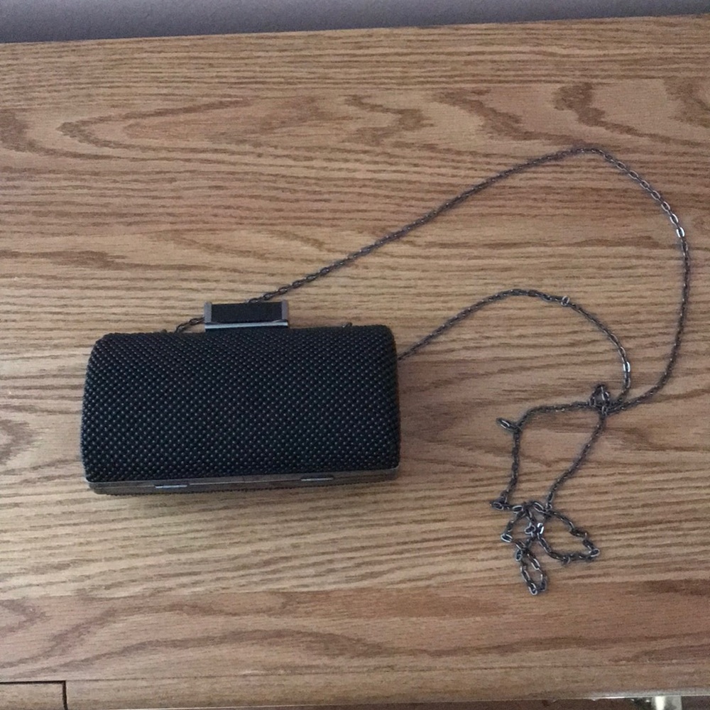 Black clutch